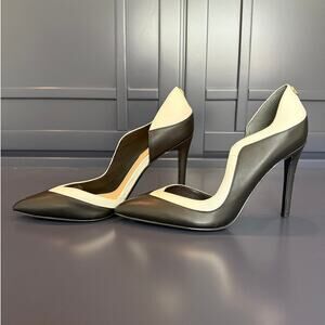 Guess Black White Two Tone Pumps 9M | Pointed Toe Heels Quiet Luxury Classic